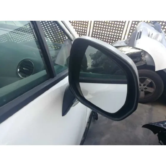 PEUGEOT 3008 '2013 ACTIVE BLANCO
