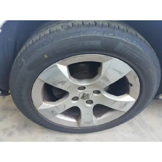 PEUGEOT 3008 '2013 ACTIVE BLANCO