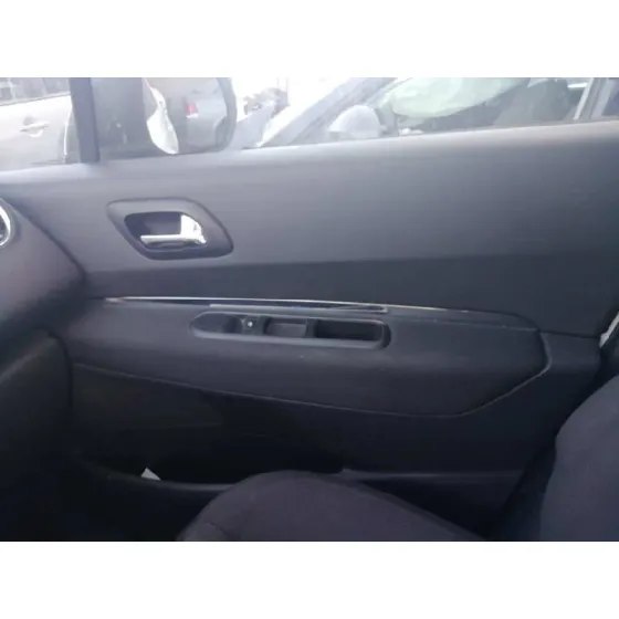 PEUGEOT 3008 '2013 ACTIVE BLANCO