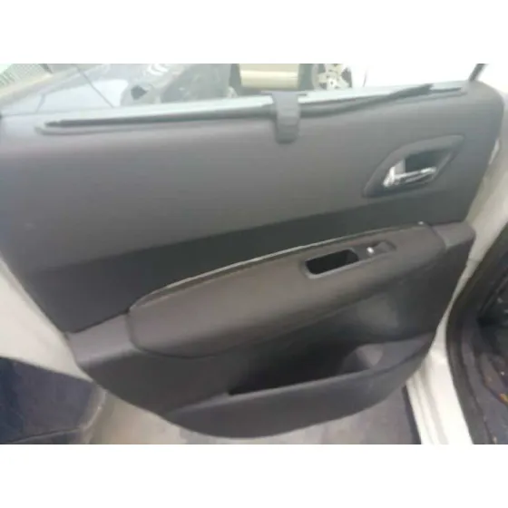 PEUGEOT 3008 '2013 ACTIVE BLANCO