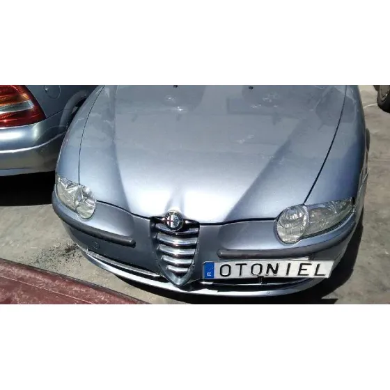 ALFA ROMEO 147 (190) '2003 1.6 T.SPARK ECO DISTINCTIVE PLATA