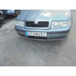 SKODA OCTAVIA BERLINA (1U2) SKODA OCTAVIA BERLINA (1U2) '2002 AMBIENTE AZUL 2000
