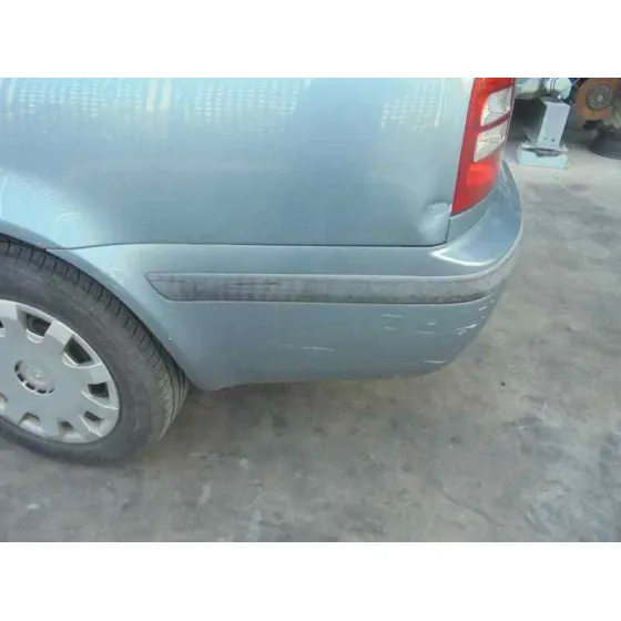SKODA OCTAVIA BERLINA (1U2) '2002 AMBIENTE AZUL