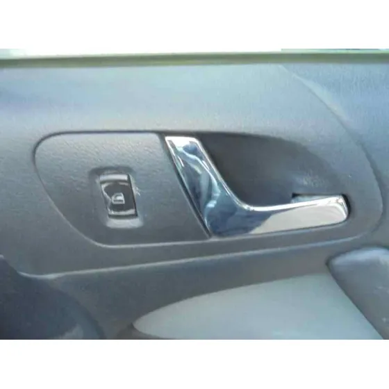 SKODA OCTAVIA BERLINA (1U2) '2002 AMBIENTE AZUL