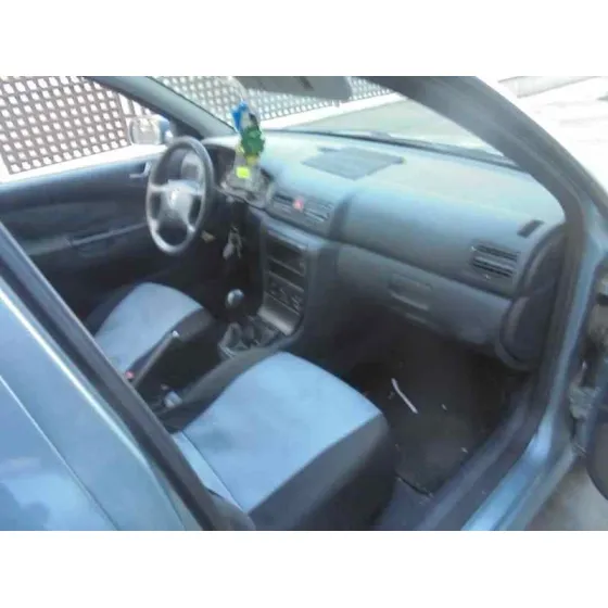 SKODA OCTAVIA BERLINA (1U2) '2002 AMBIENTE AZUL