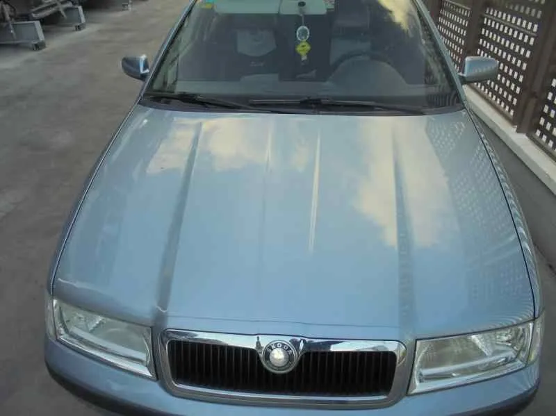 SKODA OCTAVIA BERLINA (1U2) '2002 AMBIENTE AZUL
