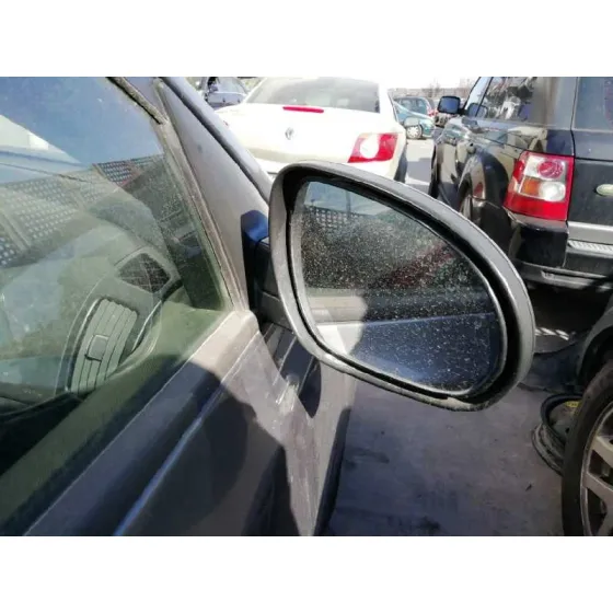 HYUNDAI I30 '2010 CLASSIC GRIS OSCURO