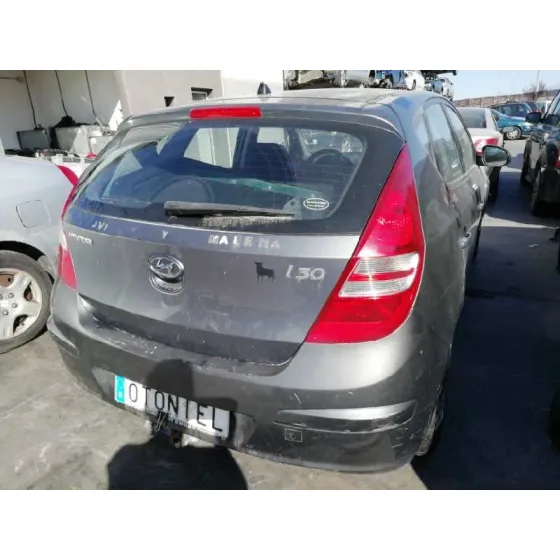 HYUNDAI I30 '2010 CLASSIC GRIS OSCURO