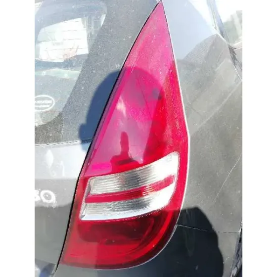 HYUNDAI I30 '2010 CLASSIC GRIS OSCURO