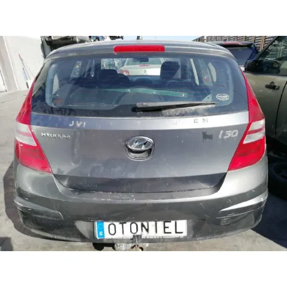 HYUNDAI I30 '2010 CLASSIC GRIS OSCURO