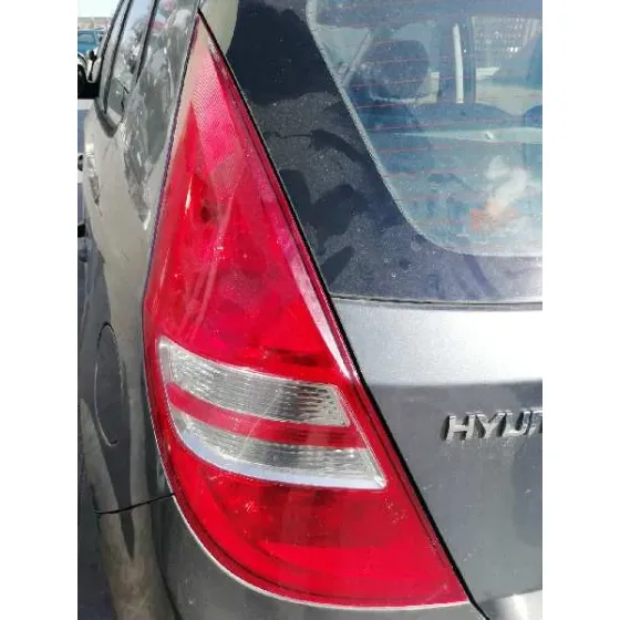 HYUNDAI I30 '2010 CLASSIC GRIS OSCURO