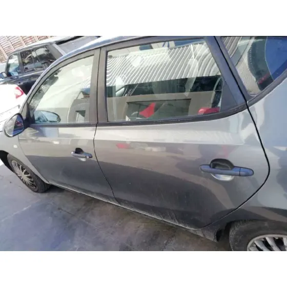HYUNDAI I30 '2010 CLASSIC GRIS OSCURO