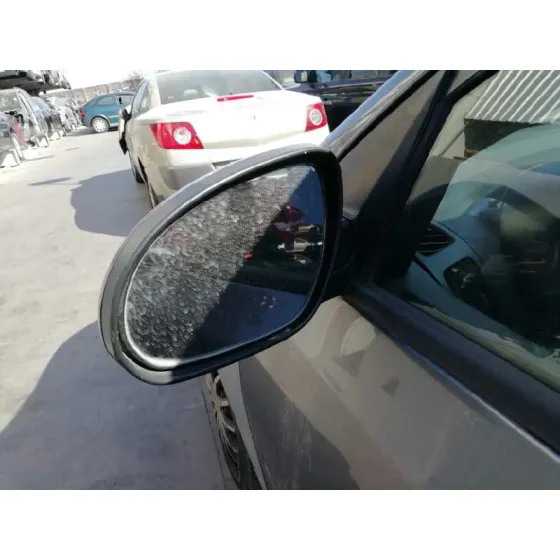 HYUNDAI I30 '2010 CLASSIC GRIS OSCURO