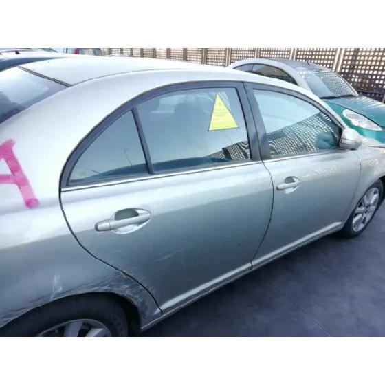 TOYOTA AVENSIS BERLINA (T25) '2006 1.8 SOL SEDAN (4-PTAS.) GRIS