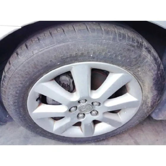 TOYOTA AVENSIS BERLINA (T25) '2006 1.8 SOL SEDAN (4-PTAS.) GRIS