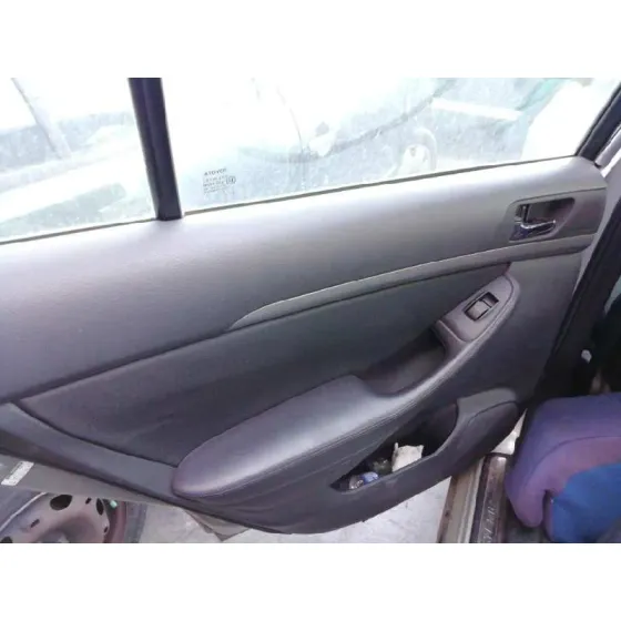 TOYOTA AVENSIS BERLINA (T25) '2006 1.8 SOL SEDAN (4-PTAS.) GRIS