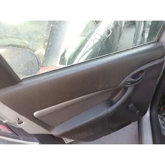 FORD FOCUS BERLINA (CAK) '2001 1.8 TDDI TURBODIESEL CAT GRIS