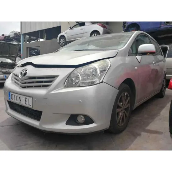 TOYOTA VERSO '2010 ACTIVE PLATA