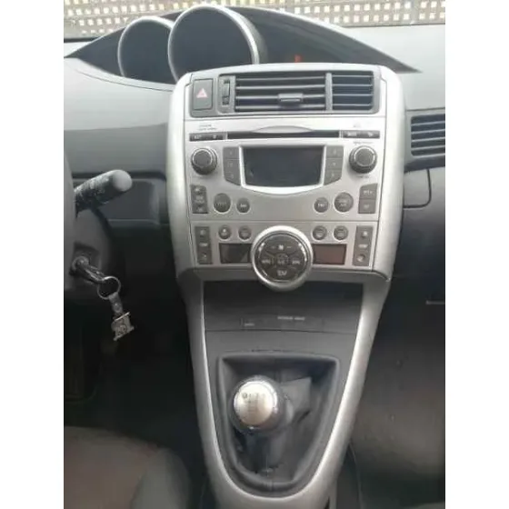 TOYOTA VERSO '2010 ACTIVE PLATA