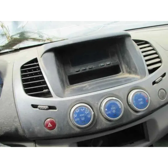 MITSUBISHI L 200 (KA0/KB0) '2006 2.5 DI-D CAT NEGRO