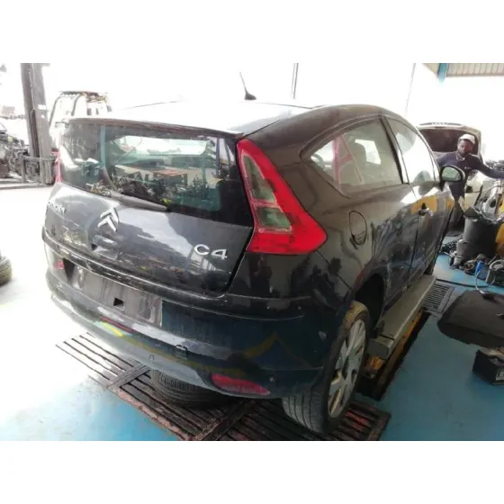 CITROEN C4 COUPE '2006 VTR PLUS NEGRO