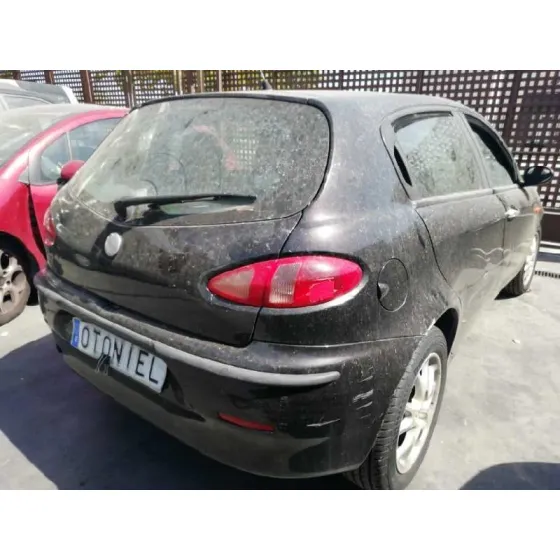 ALFA ROMEO 147 (190) '2002 1.9 JTD DISTINCTIVE NEGRO