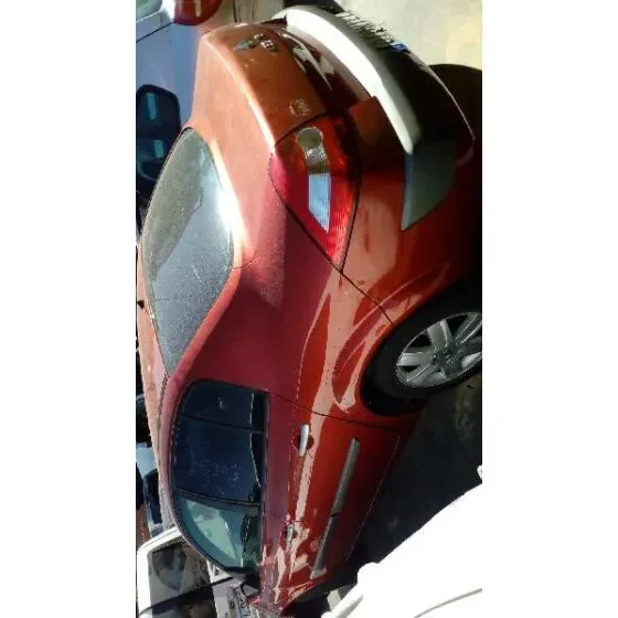 RENAULT MEGANE II CLASSIC BERLINA '2004 1.9 DCI DIESEL ROJO