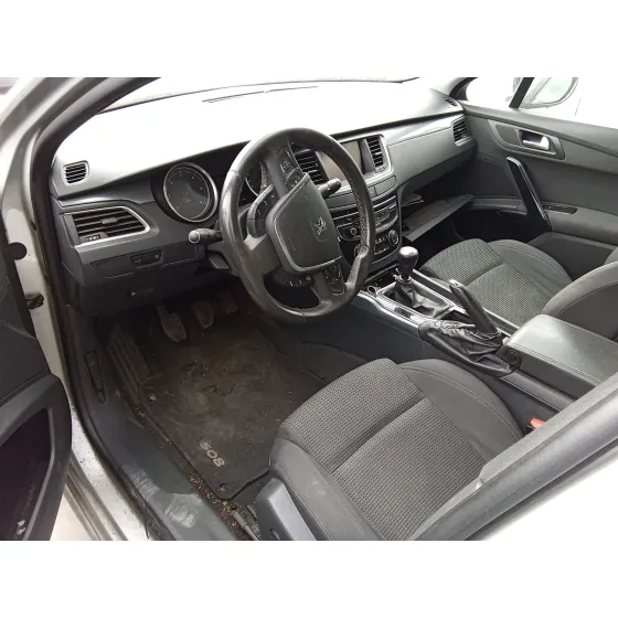 Peugeot 508 I (8D_) 2014