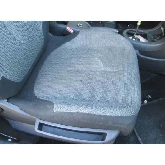 CITROEN C4 COUPE '2006 COLLECTION DORADO