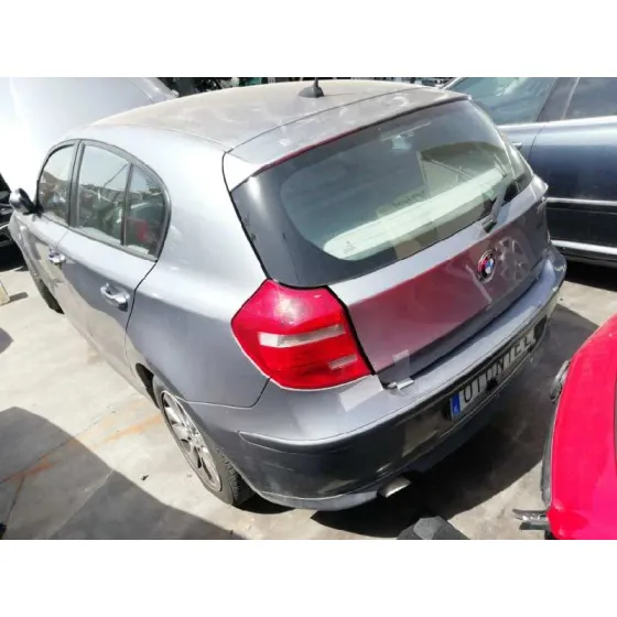 BMW SERIE 1 BERLINA (E81/E87) '2007 118D GRIS