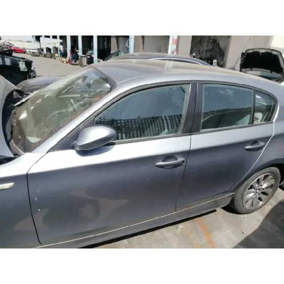 BMW SERIE 1 BERLINA (E81/E87) '2007 118D GRIS