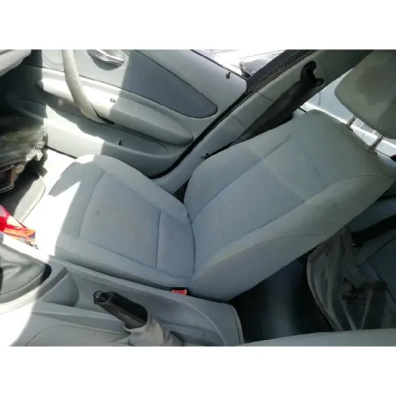 BMW SERIE 1 BERLINA (E81/E87) '2007 118D GRIS