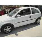 OPEL CORSA C OPEL CORSA C '2001 CLUB BLANCO 2000