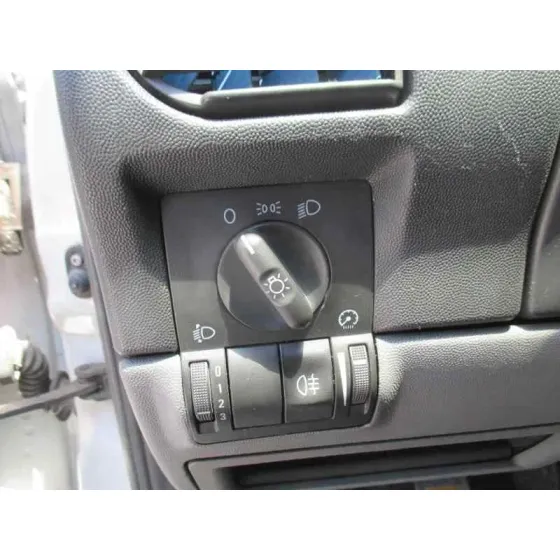 OPEL CORSA C '2001 CLUB BLANCO