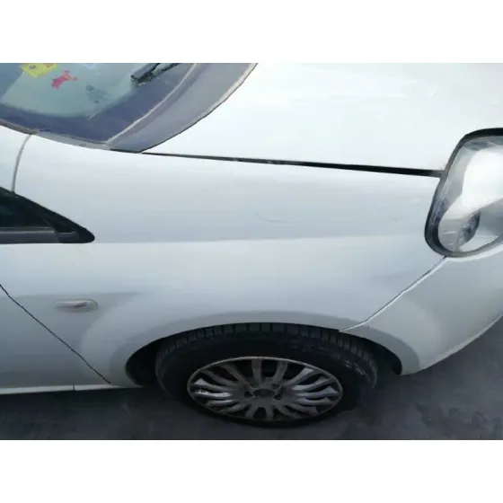 FIAT PUNTO (199) '2012 1.3 16V JTD CAT BLANCO