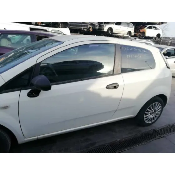 FIAT PUNTO (199) '2012 1.3 16V JTD CAT BLANCO