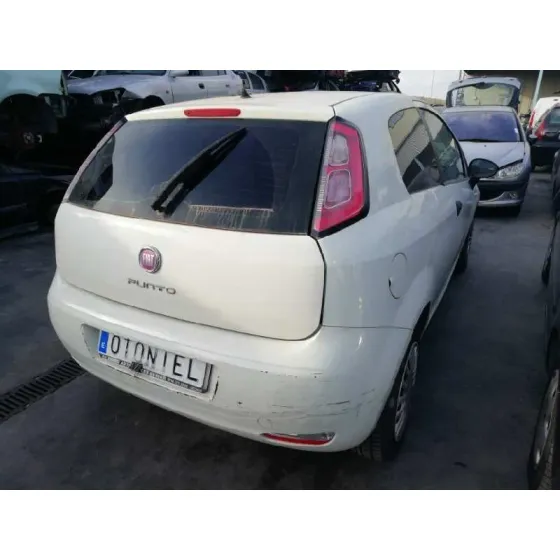FIAT PUNTO (199) '2012 1.3 16V JTD CAT BLANCO