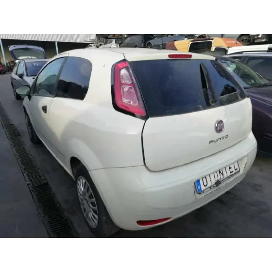 FIAT PUNTO (199) '2012 1.3 16V JTD CAT BLANCO
