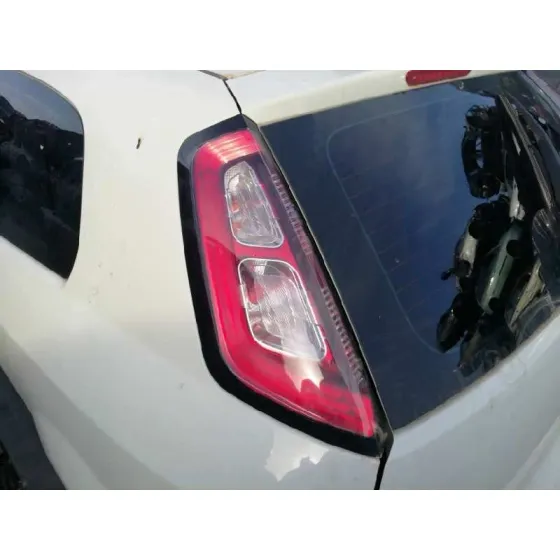 FIAT PUNTO (199) '2012 1.3 16V JTD CAT BLANCO