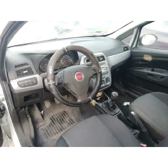 FIAT PUNTO (199) '2012 1.3 16V JTD CAT BLANCO