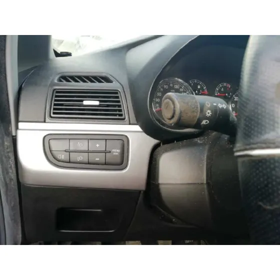 FIAT PUNTO (199) '2012 1.3 16V JTD CAT BLANCO
