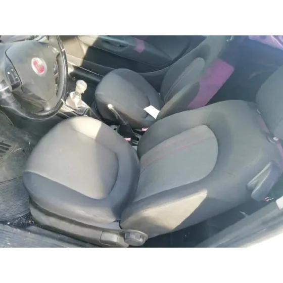 FIAT PUNTO (199) '2012 1.3 16V JTD CAT BLANCO