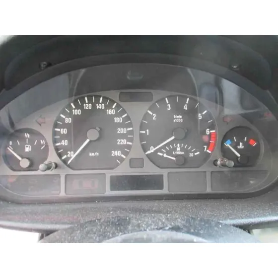 BMW SERIE 3 COMPACT (E46) '2001 316TI AZUL
