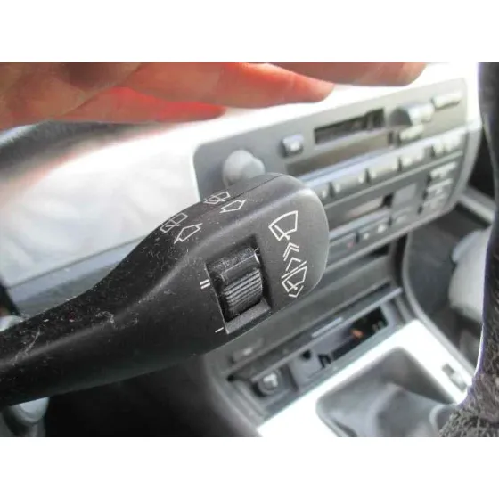 BMW SERIE 3 COMPACT (E46) '2001 316TI AZUL