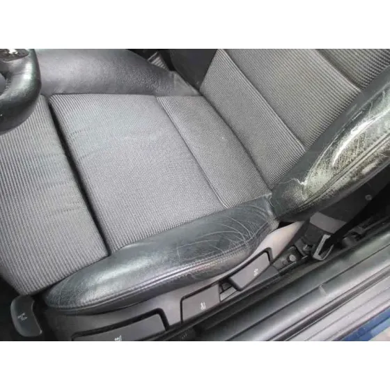 BMW SERIE 3 COMPACT (E46) '2001 316TI AZUL