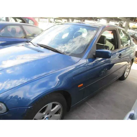 BMW SERIE 3 COMPACT (E46) '2001 316TI AZUL