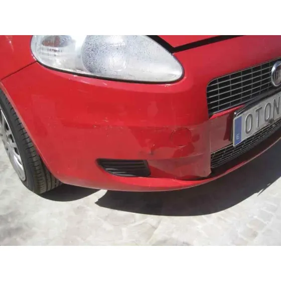 FIAT GRANDE PUNTO (199) '2009 1.2 8V ACTIVE (01.2007->) ROJO