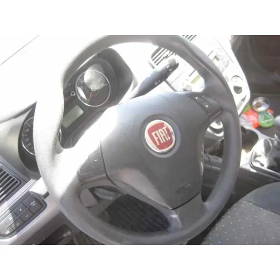 FIAT GRANDE PUNTO (199) '2009 1.2 8V ACTIVE (01.2007->) ROJO