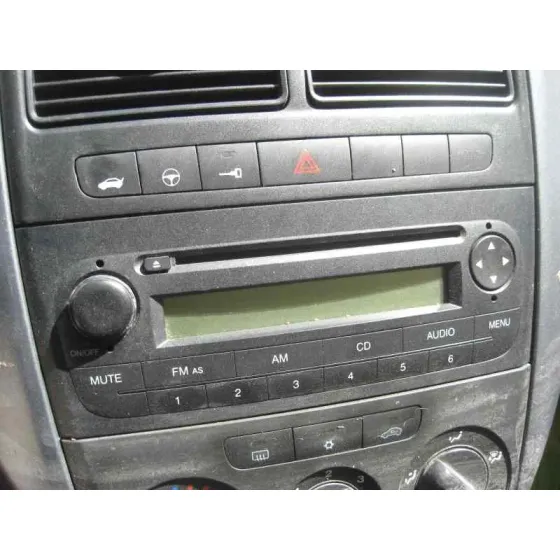 FIAT GRANDE PUNTO (199) '2009 1.2 8V ACTIVE (01.2007->) ROJO
