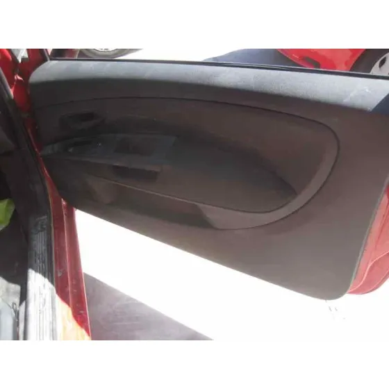 FIAT GRANDE PUNTO (199) '2009 1.2 8V ACTIVE (01.2007->) ROJO